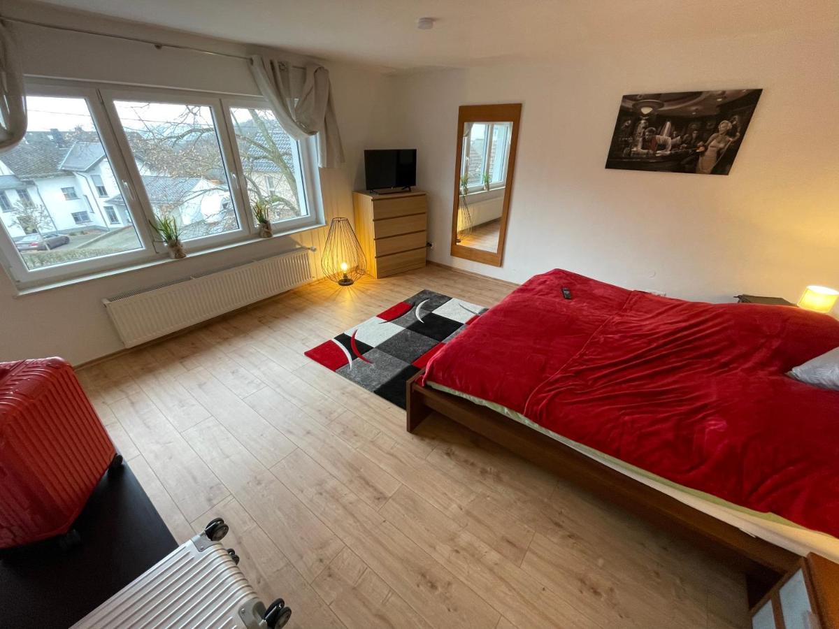 Ferienhaus Rheinnaehe Lykershausen Exteriör bild